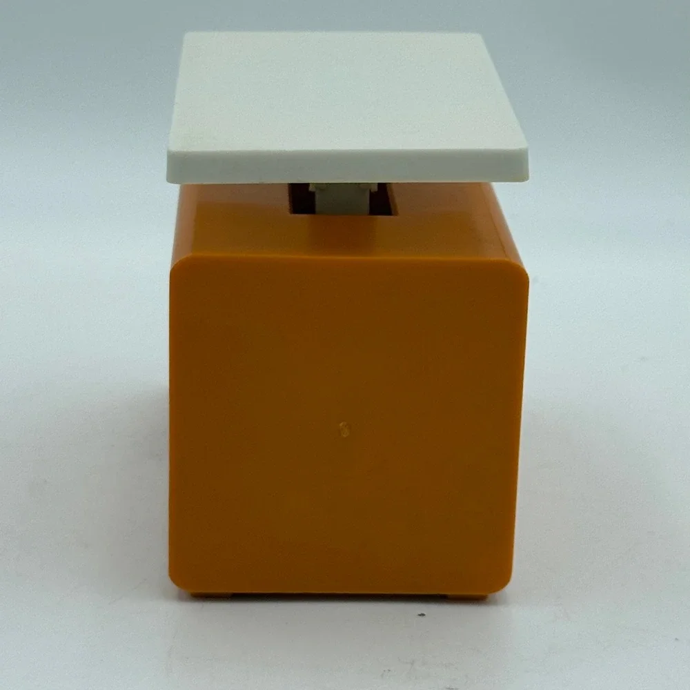 Vintage Dr. Oetker Backwaage Kitchen Scale Orange White Mechanical 1000g 34oz